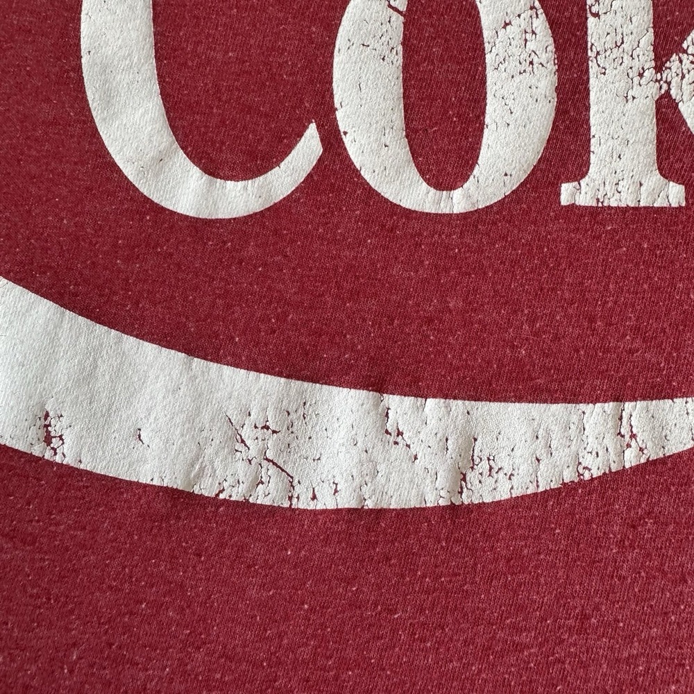 Red Enjoy Coke Coca Cola Logo Men's T-Shirt Size Medium Soda Brand - Picture 7 of 9